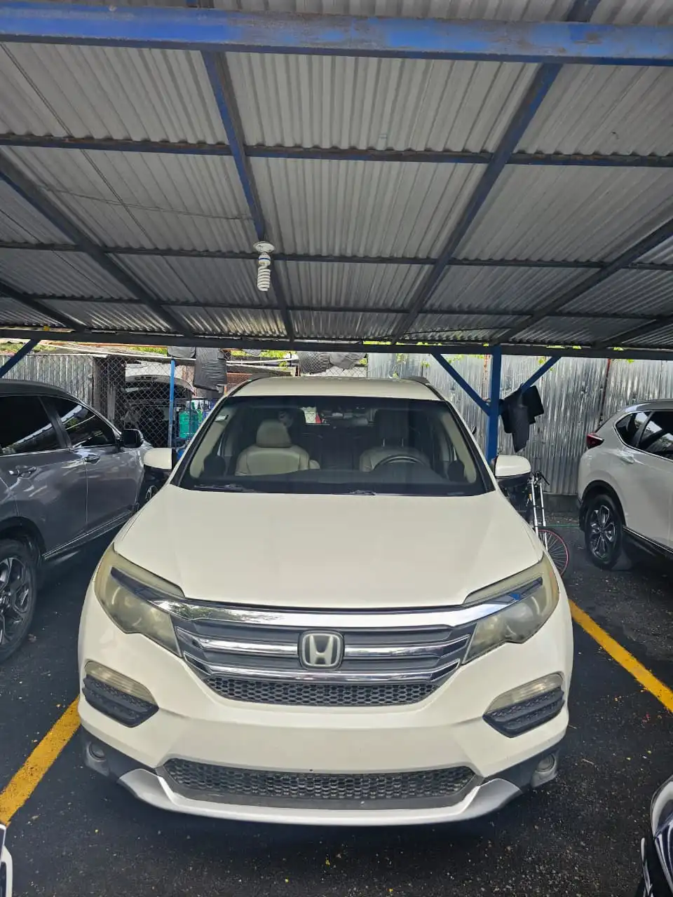 Alquiler JEEP HONDA PILOT EX 4X2 2016 — ROB-REI Rent A Car